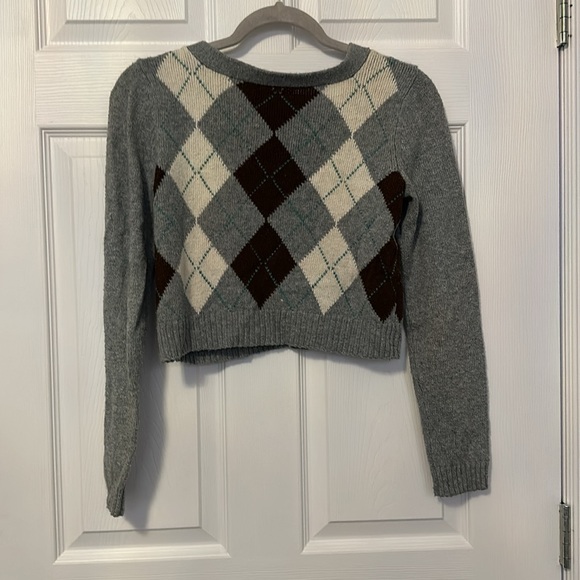 Argyle pattern button up sweater - Picture 2 of 3